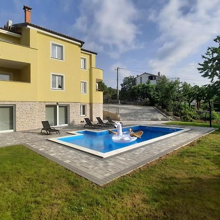 Apartman Ela Donji Rukavac Exterior foto