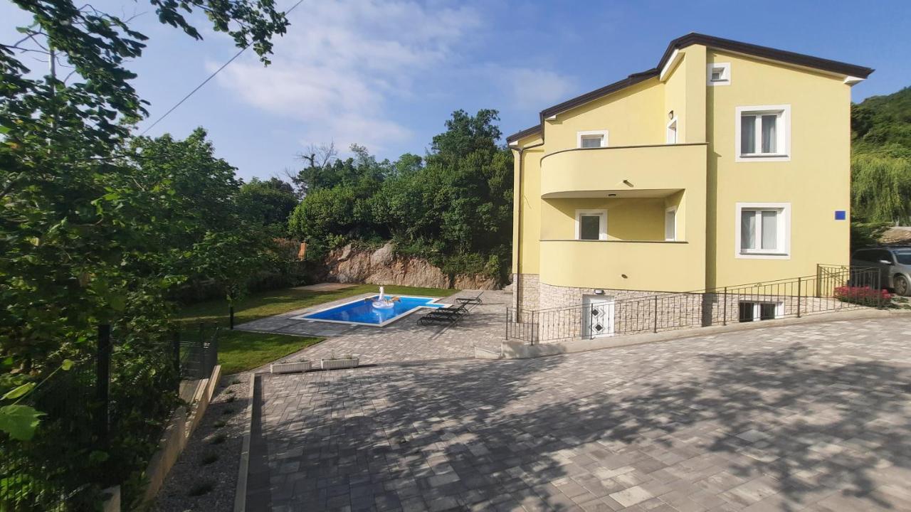 Apartman Ela Donji Rukavac Exterior foto